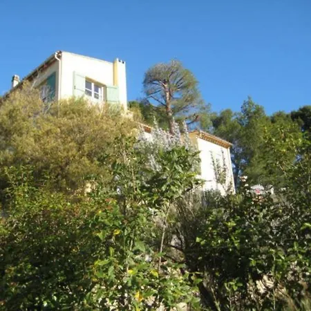 Hébergement de vacances Avec Piscine A 400m De La Sanary-sur-Mer