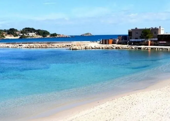 بيت للعطل Avec Piscine A 400m De La *