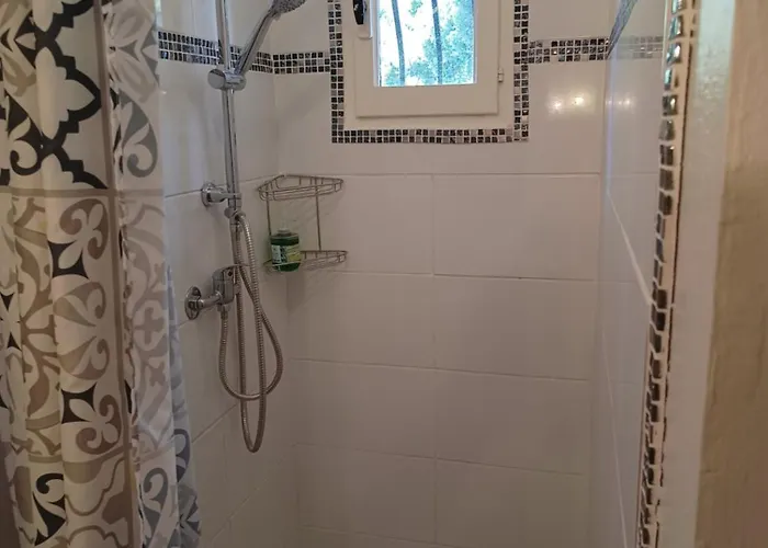 Avec Piscine A 400m De La ساناري سور مير